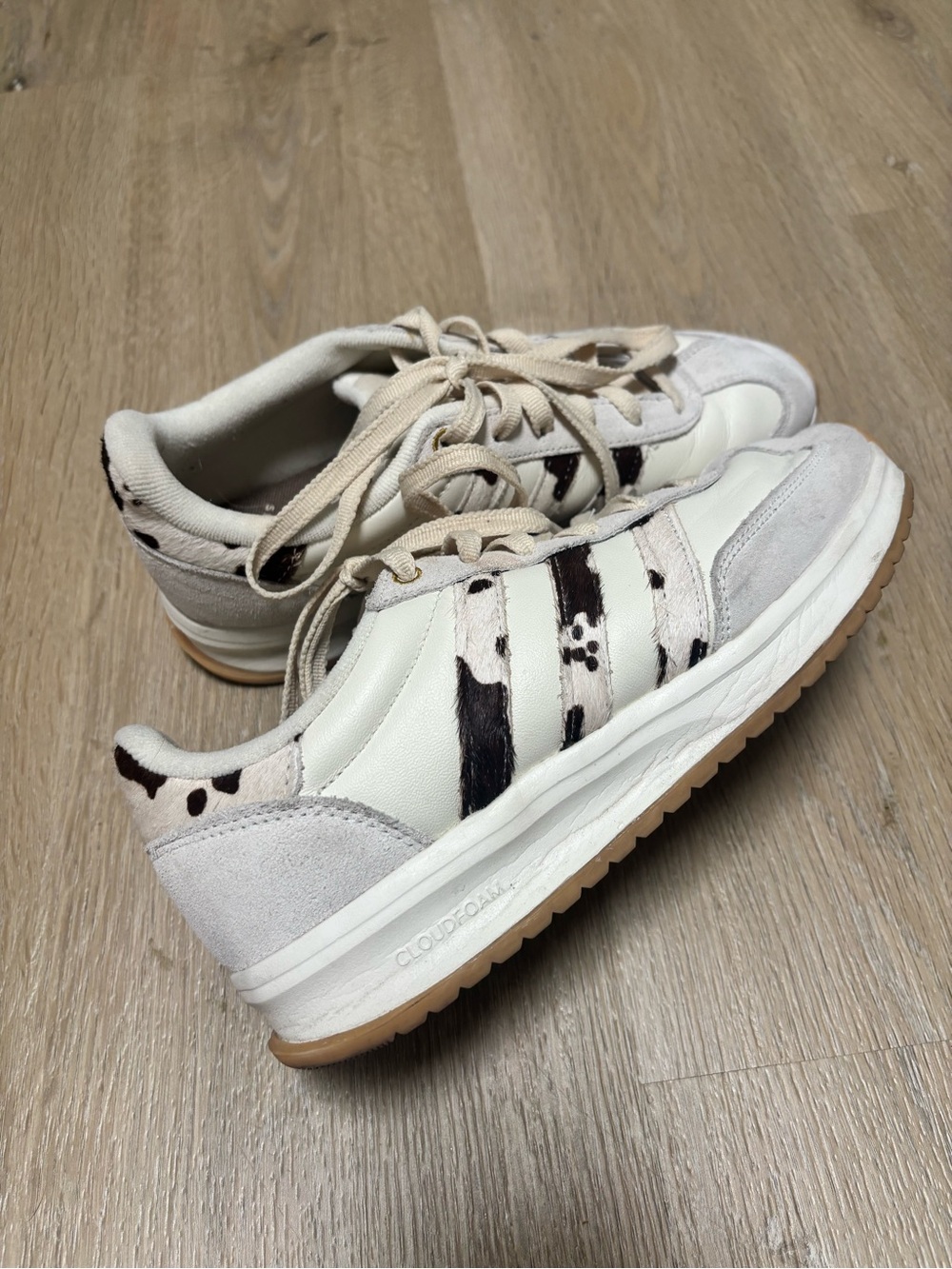 Cream & Black Animal Print Sneakers